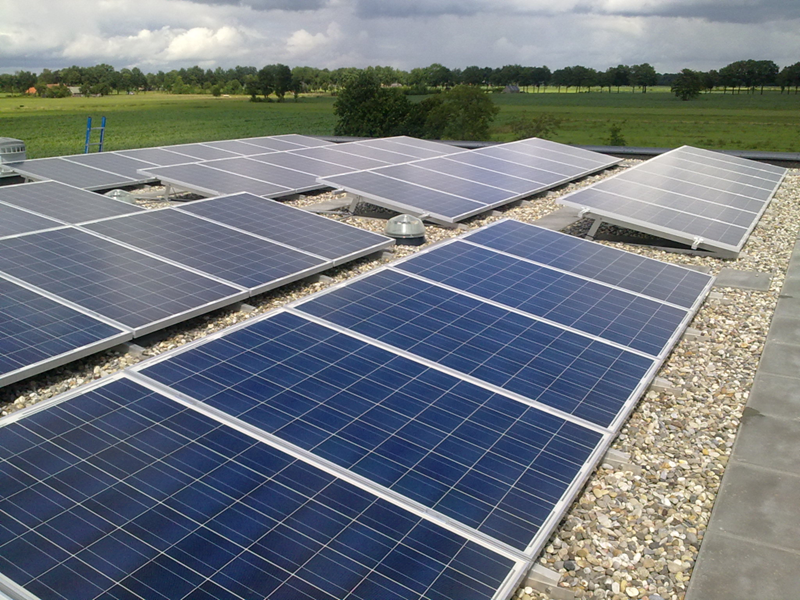 Eresdé reiniging zonnepanelen in Friesland
